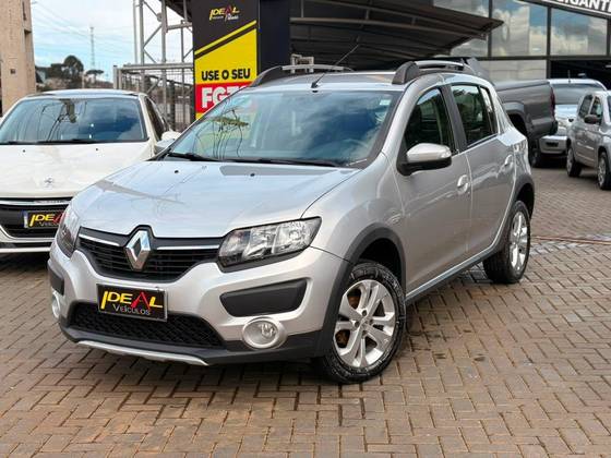 RENAULT SANDERO 1.6 STEPWAY 8V FLEX 4P MANUAL RENAULT SANDERO 1.6 STEPWAY 8V FLEX 4P MANUAL